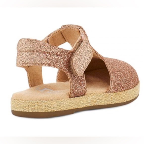 Ugg Emmery Sandals in Rose Gold - Size 6T - Picture 3 of 7